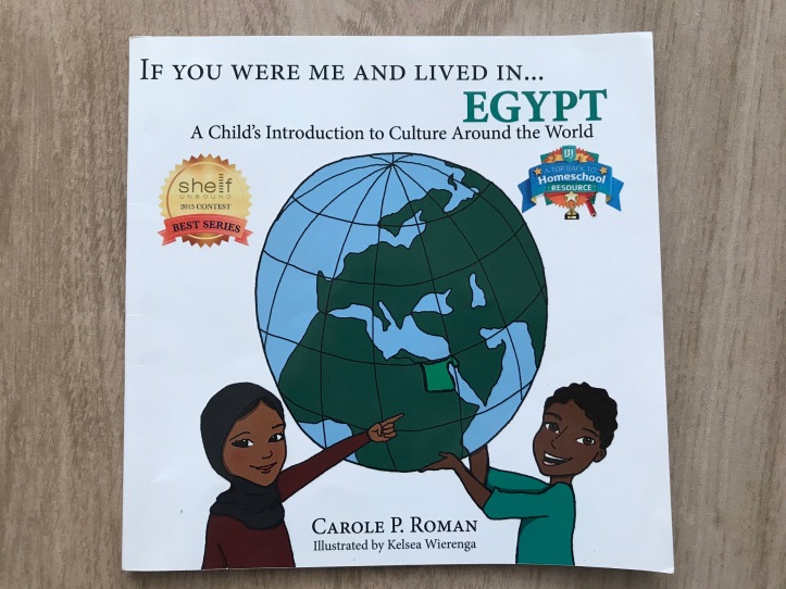 Books About Egypt for Kids | www.carriereedtravels.com
