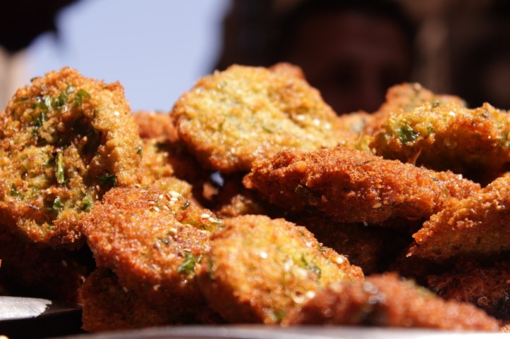 Visiting Tent Maker's Alley in Cairo | www.carriereedtravels.com