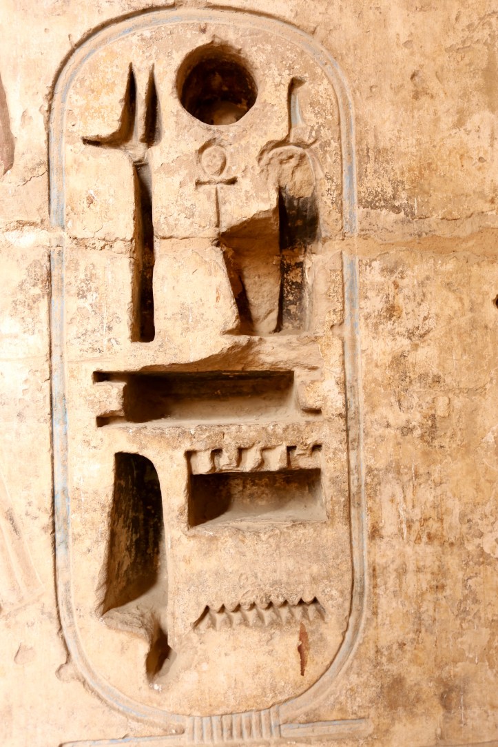 Guide to Visiting Medinet Habu in Luxor, Egypt| Including With Kids! |www.carriereedtravels.com