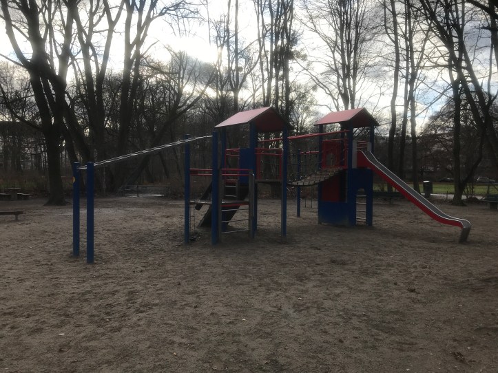 Munich Christmas Markets with Kids | www.carriereedtravels.com