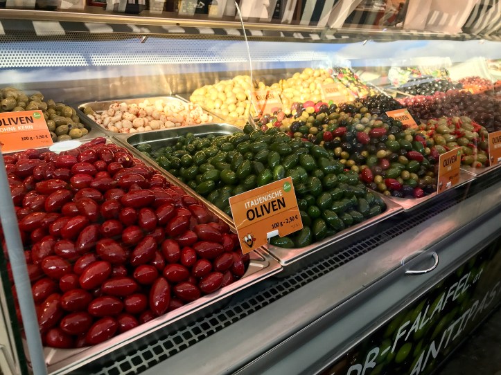 C1F78B99-5959-4809-8A59-DB67AB401402_1_201_a